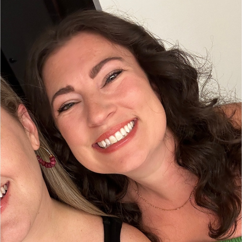 Meet your Posher, Virginia